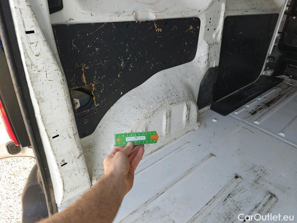  Opel  Vivaro OPEL  / 2019 / 4P / furgón 1.5 Diésel 74kW (100CV) M Inc. Select #19