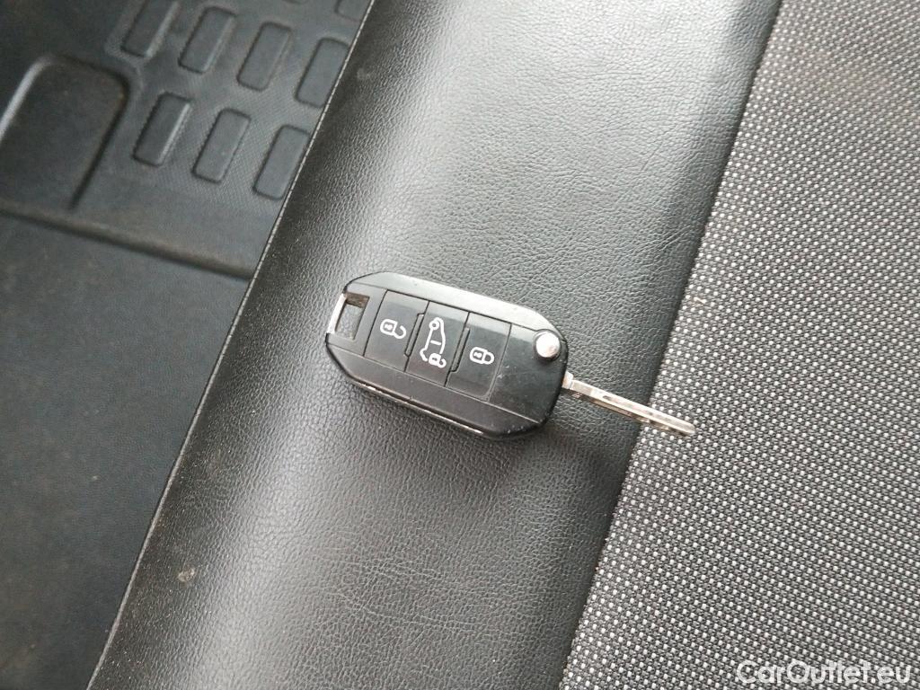  Peugeot  Expert PEUGEOT  / 2016 / 4P / furgón Furgón Pro BlueHDi 85KW (115CV) Standard #4