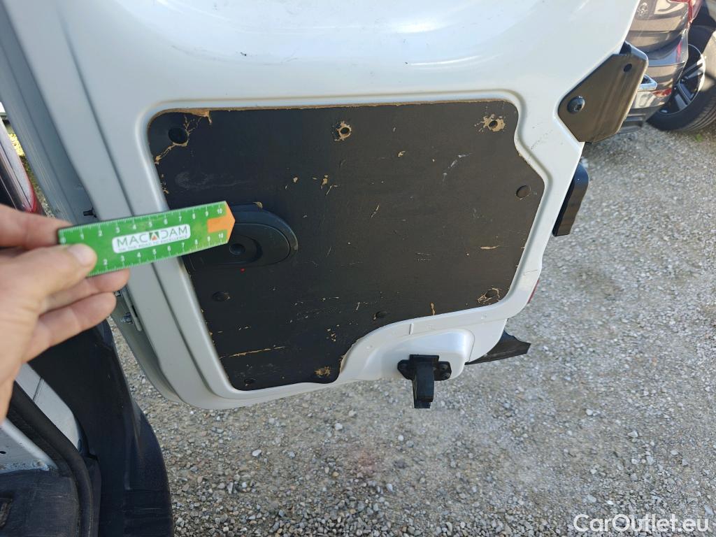  Nissan  NV200 NISSAN NV250 / 2019 / 4P / furgón 2pl 1.5dCi 70 kW (95CV) L1H1 ÓPTIMA #44