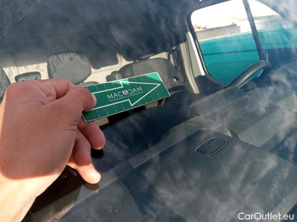  Renault  Master RENAULT TRUCKS UK  VU 4p 3G furgón 135.35 L3H3 FWD #38