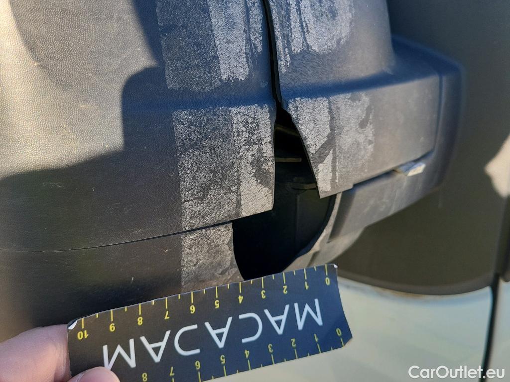  Renault  Trafic RENAULT  / 2019 / 4P / furgón Furgón 29 L2H2 Energy BluedCi 107 kW #28