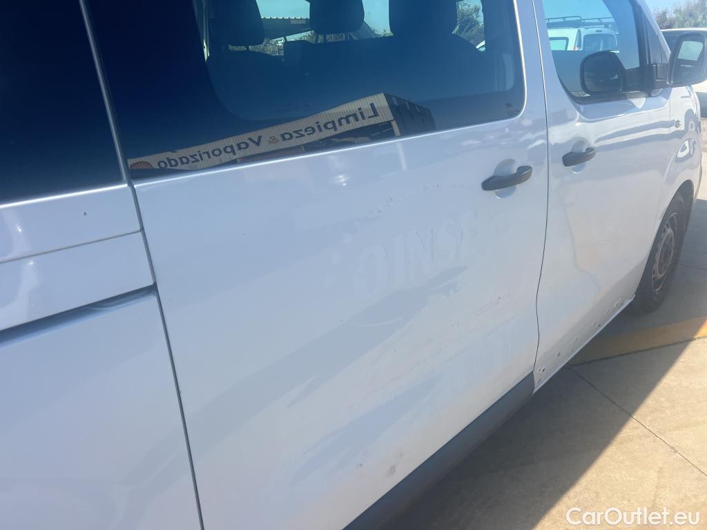  Opel  Vivaro OPEL  / 2019 / 4P / combi 1.5 Diésel 88kW (120CV) M Std Express #11