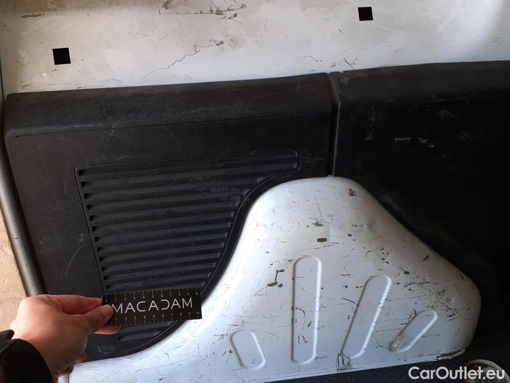  Peugeot  Partner PEUGEOT  VU 4p 2G furgón derivado de Furgón Confort PackL2 BlueHDi 73KW (100) #18