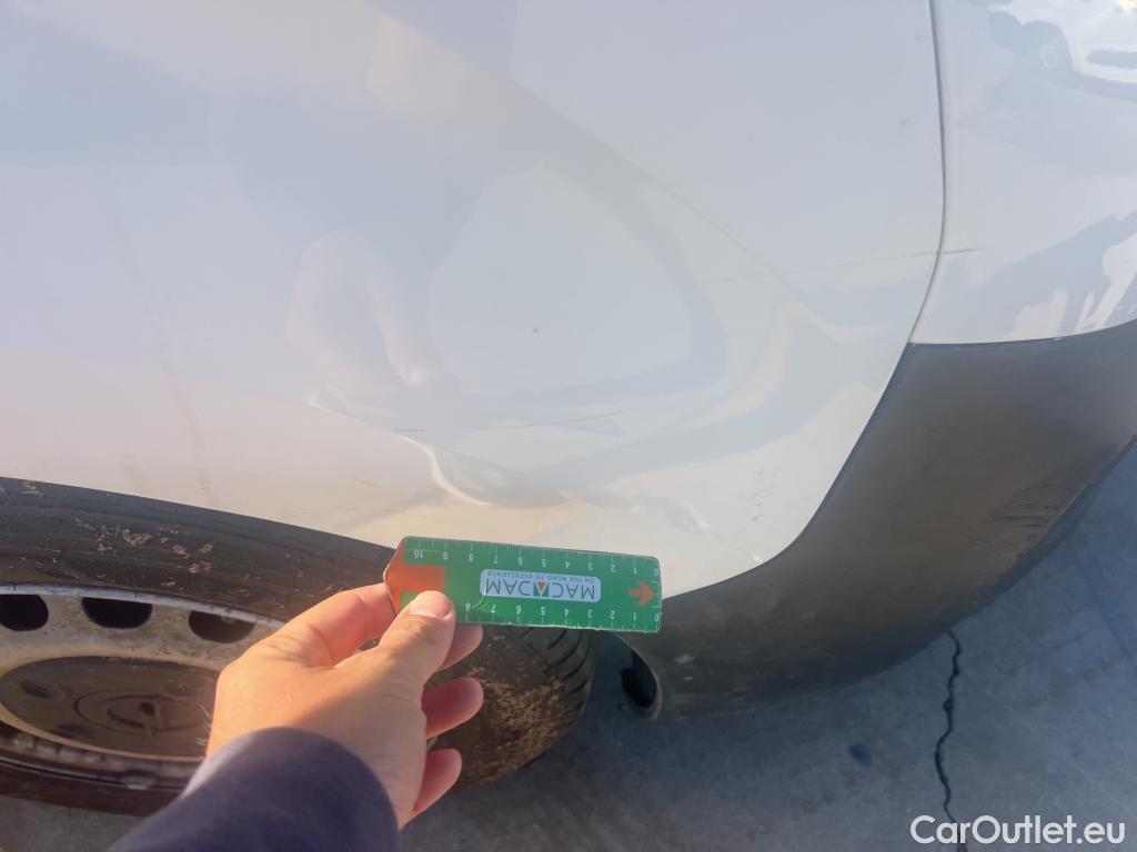  Opel  Vivaro OPEL  / 2019 / 4P / combi 1.5 Diésel 88kW (120CV) M Std Express #44