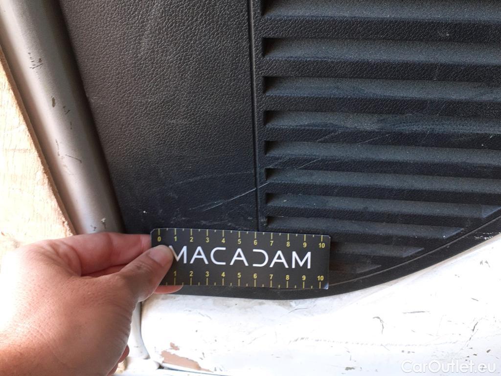  Peugeot  Partner PEUGEOT  VU 4p 2G furgón derivado de Furgón Confort PackL2 BlueHDi 73KW (100) #19