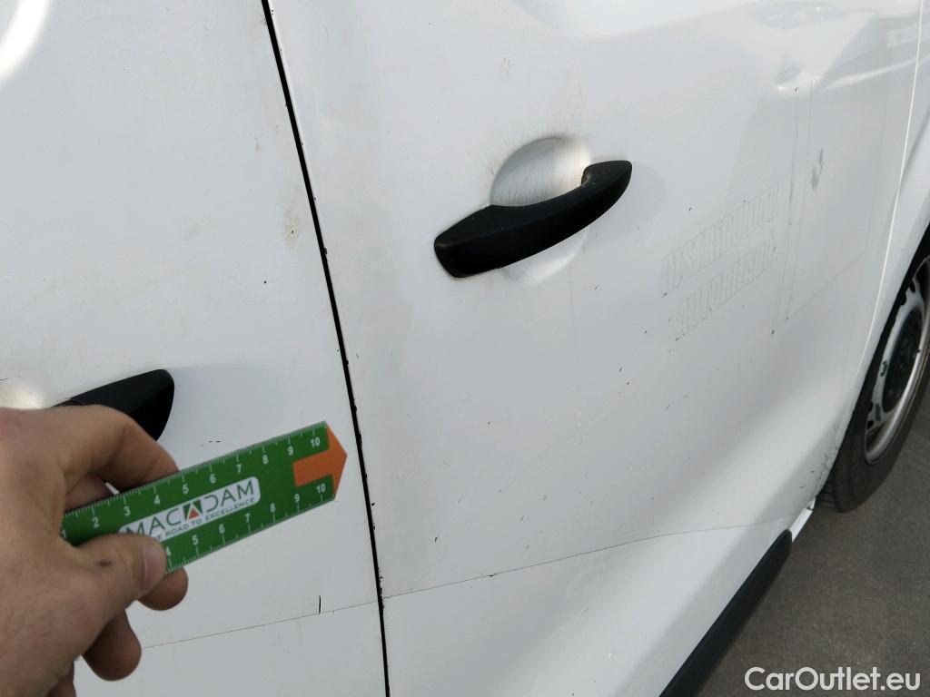  Peugeot  Expert PEUGEOT  / 2016 / 4P / furgón Furgón Pro BlueHDi 85KW (115CV) Standard #24