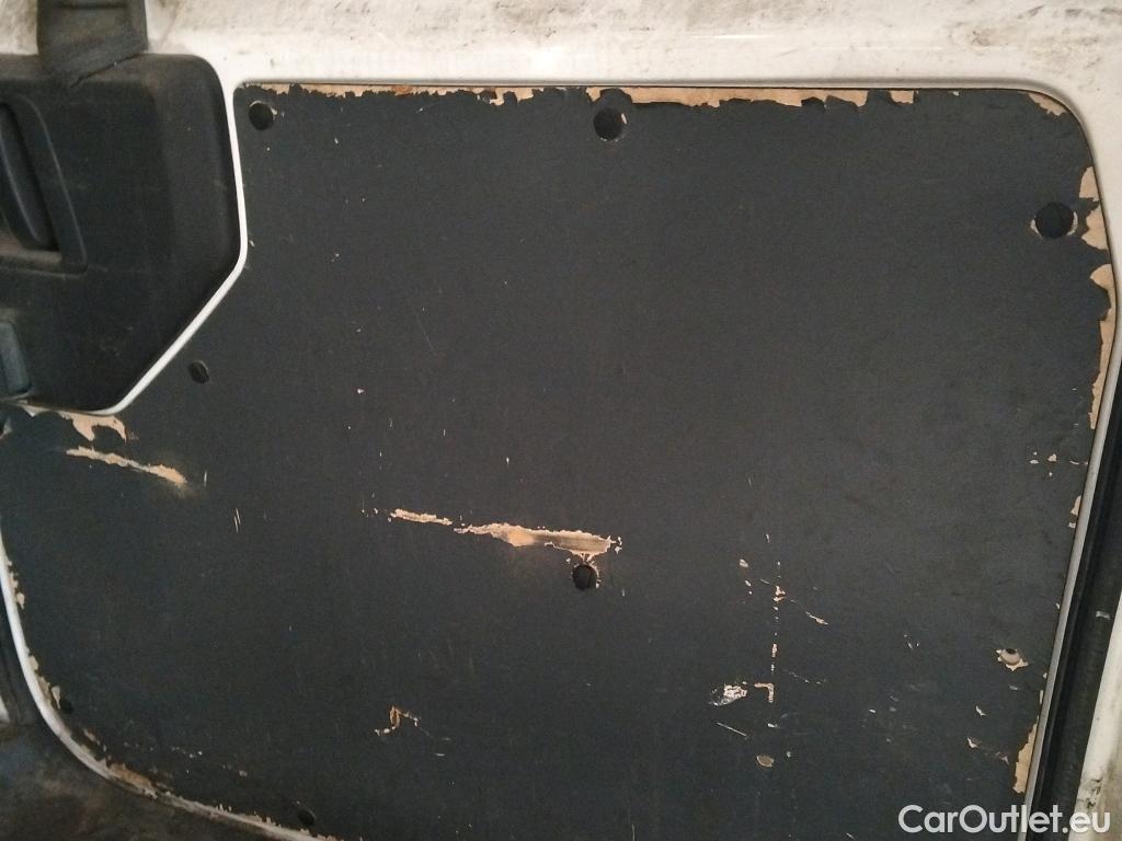  Peugeot  Expert PEUGEOT  / 2016 / 4P / furgón Furgón Pro BlueHDi 85KW (115CV) Standard #43