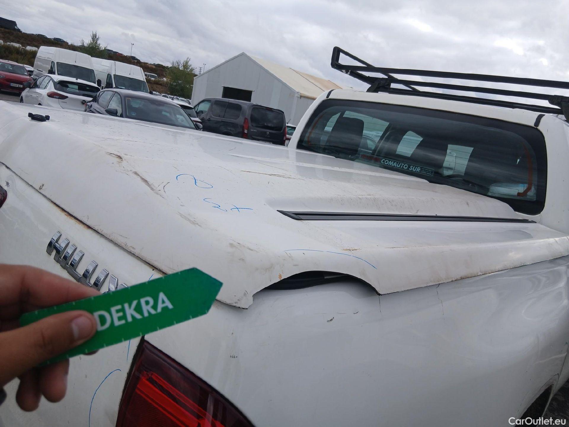  Toyota  Hilux TOYOTA  VU 4p 7G pickup 2.4 D-4D Cabina Doble GX 4x4 #29