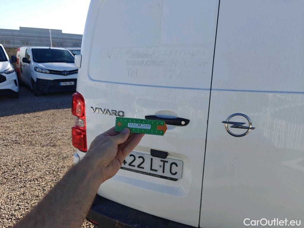  Opel  Vivaro OPEL  / 2019 / 4P / furgón 1.5 Diésel 74kW (100CV) M Inc. Select #26