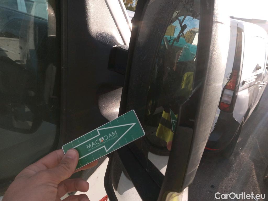  Renault  Master RENAULT TRUCKS UK  VU 4p 3G furgón 135.35 L3H3 FWD #11