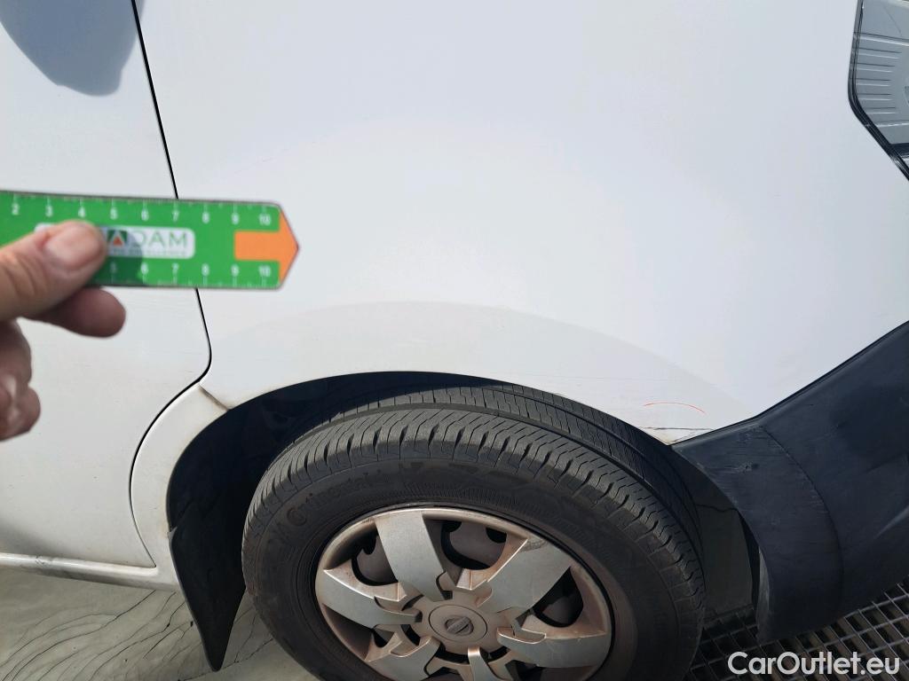  Nissan  NV400 NISSAN  / 2011 / 4P / furgón L2H2 3,5T 2.3dCi 99kW FWD Comfort #72