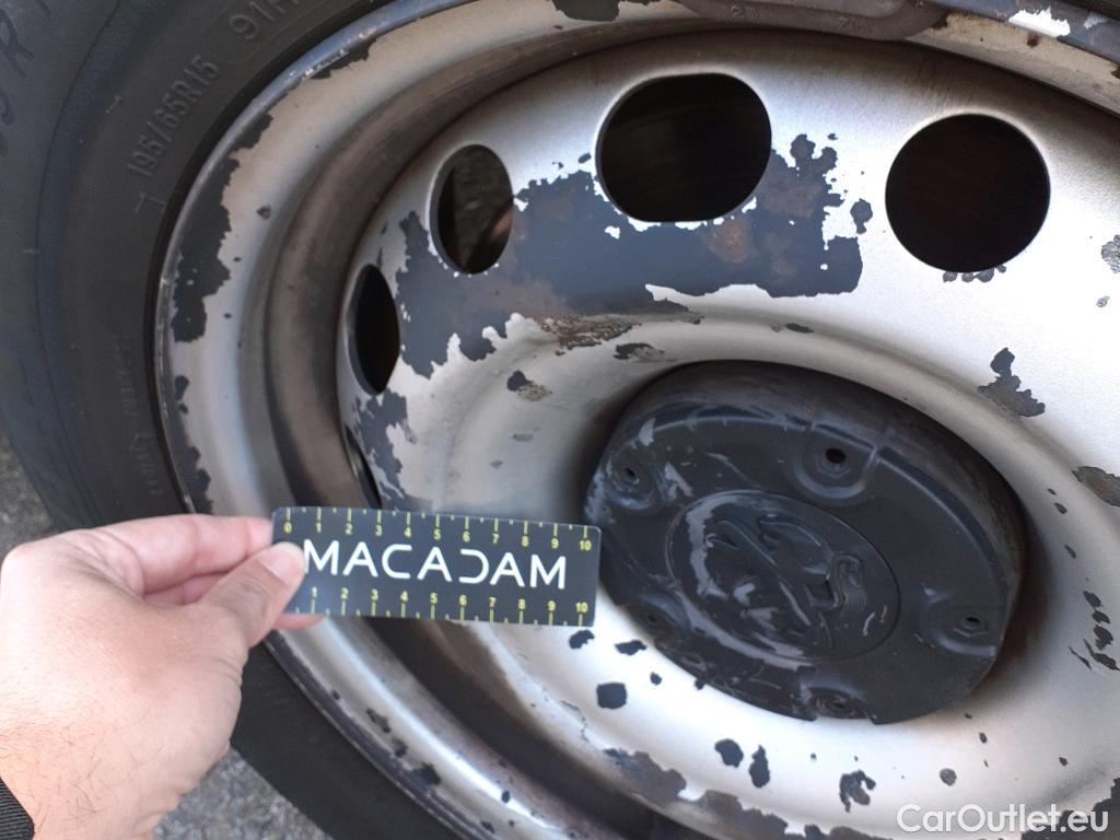  Peugeot  Partner PEUGEOT  VU 4p 2G furgón derivado de Furgón Confort PackL2 BlueHDi 73KW (100) #29