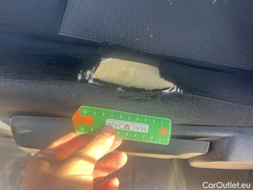  Opel  Vivaro OPEL  / 2019 / 4P / combi 1.5 Diésel 88kW (120CV) M Std Express #34