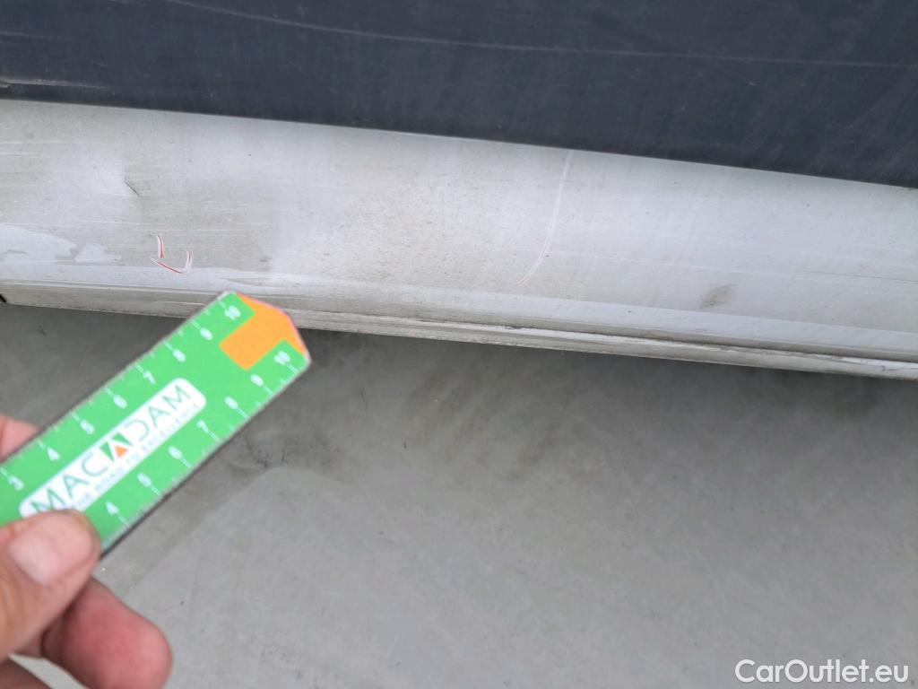  Nissan  NV400 NISSAN  / 2011 / 4P / furgón L2H2 3,5T 2.3dCi 99kW FWD Comfort #19