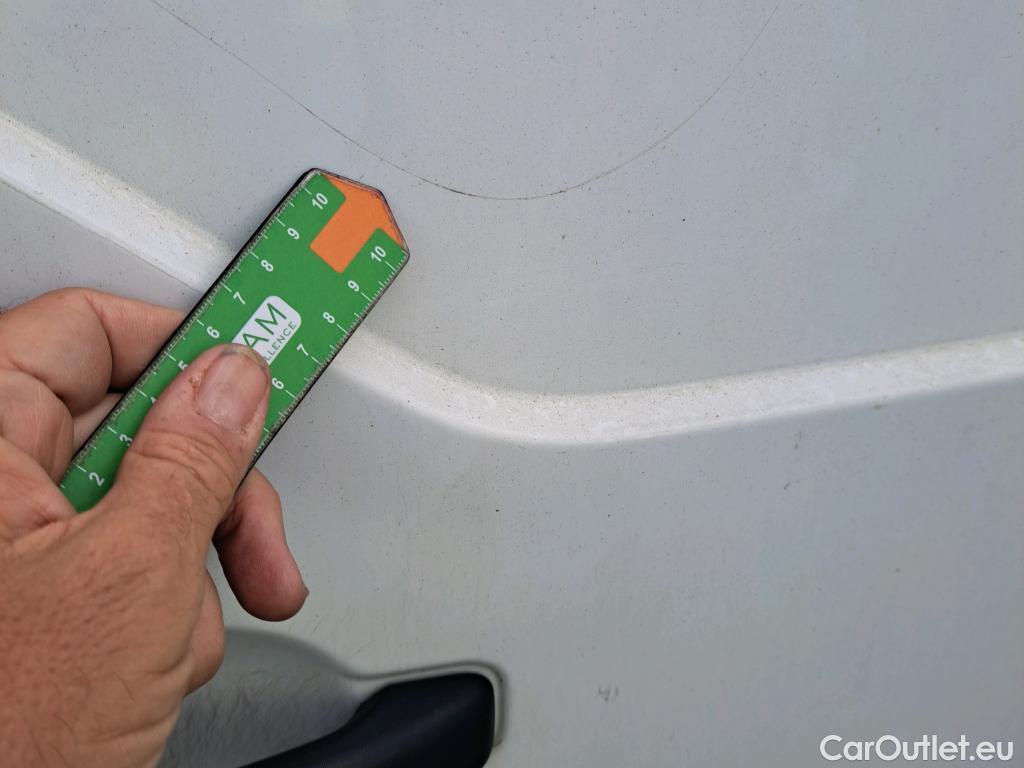  Nissan  NV400 NISSAN  / 2011 / 4P / furgón L2H2 3,5T 2.3dCi 99kW FWD Comfort #56