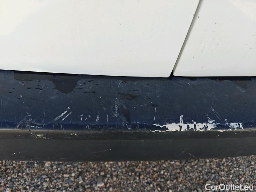  Opel  Vivaro OPEL  / 2019 / 4P / furgón 1.5 Diésel 74kW (100CV) M Inc. Select #63