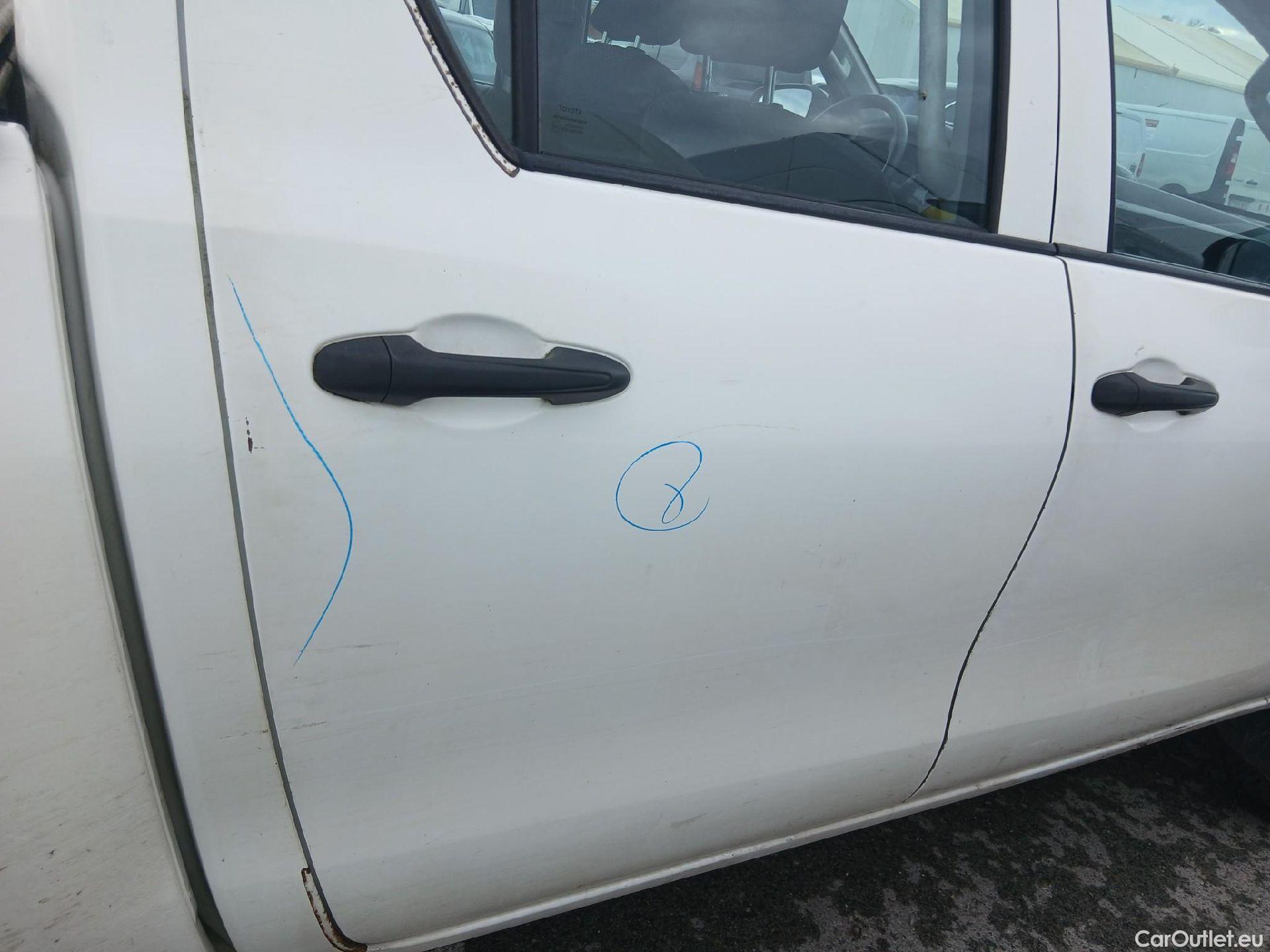  Toyota  Hilux TOYOTA  VU 4p 7G pickup 2.4 D-4D Cabina Doble GX 4x4 #33