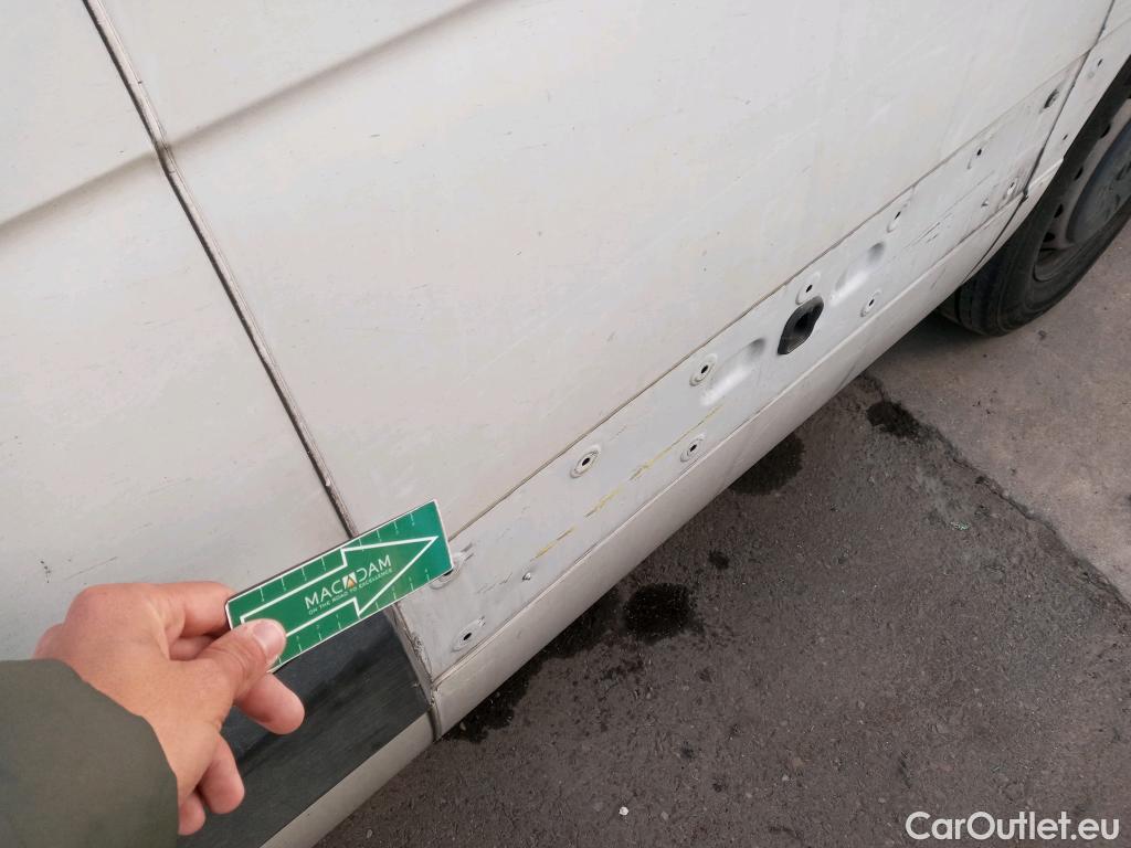  Renault  Master RENAULT TRUCKS UK  VU 4p 3G furgón 135.35 L3H3 FWD #30