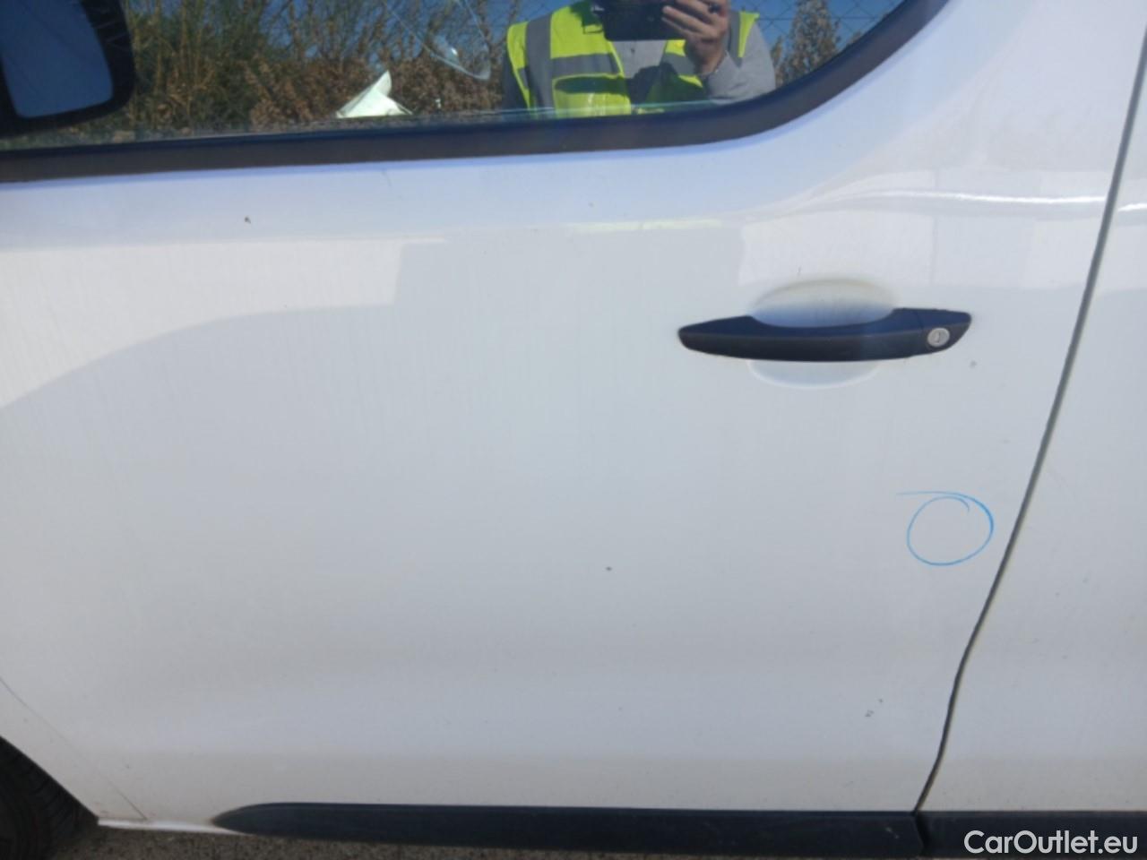  Peugeot  Expert  Furgón Premium Standard 1.5 HDI 120CV MT6 E6d #32