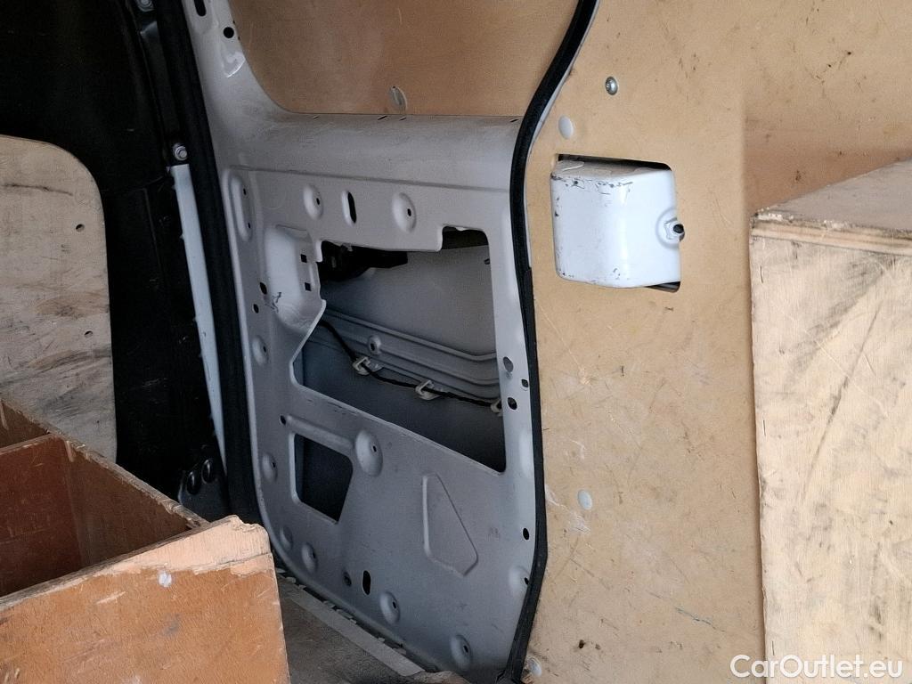  Renault  Kangoo  Express Maxi Extra (Série Spéciale) 1.5 dCi 90CV BVM5 E6 #93