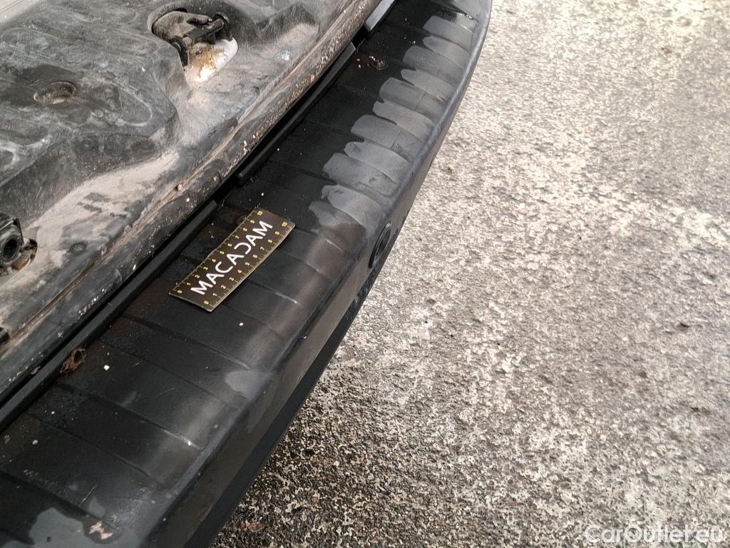  Renault  Kangoo  Express Maxi Extra (Série Spéciale) 1.5 dCi 90CV BVM5 E6 #32