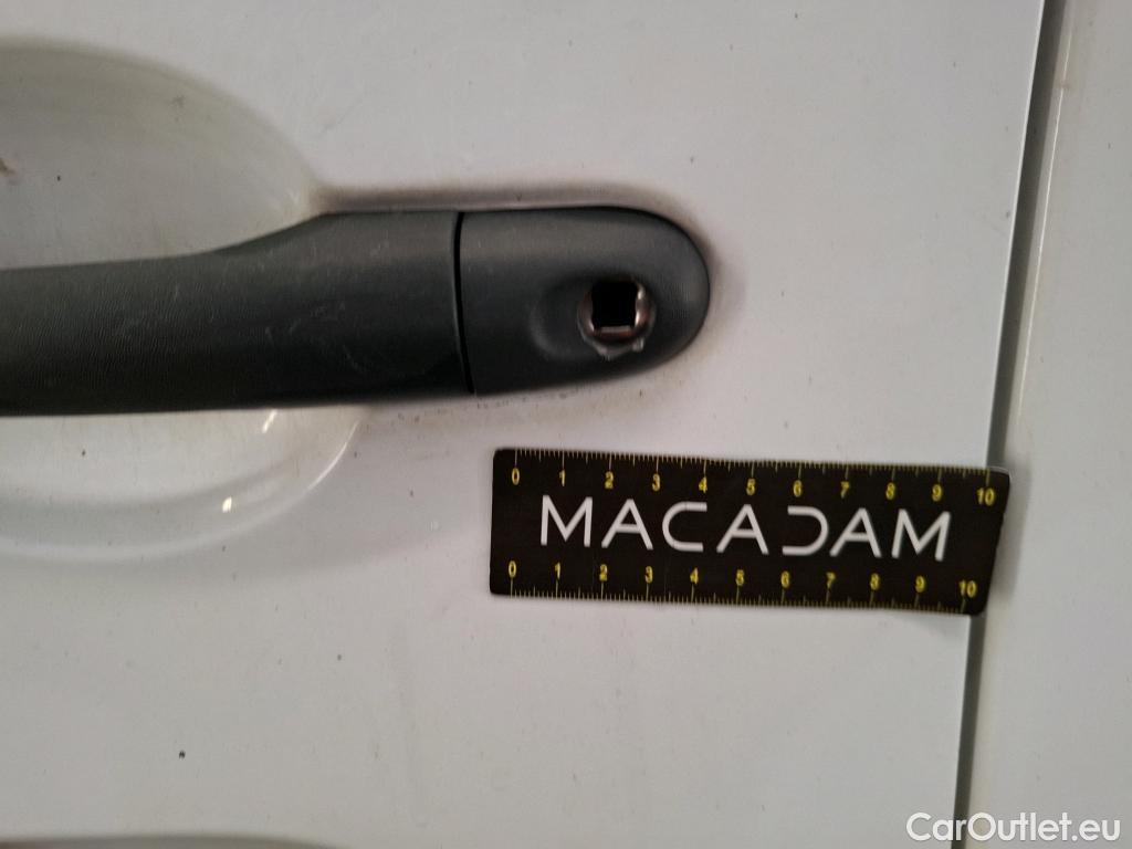  Renault  Kangoo  Express Maxi Extra (Série Spéciale) 1.5 dCi 90CV BVM5 E6 #44