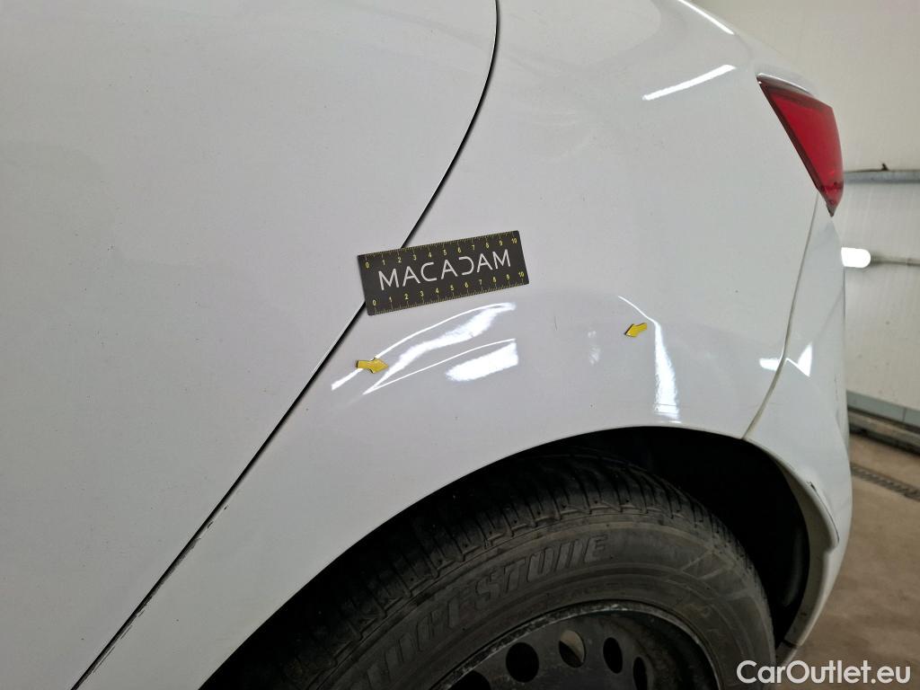  Renault  Clio  IV Air MediaNav 1.5 dCi 75CV BVM5 E6 #13