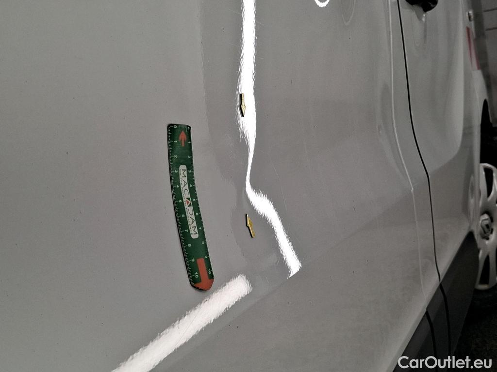  Renault  Trafic  Furgon Grand Confort L1H1 1000 1.6 dCi 125CV BVM6 E6 #30