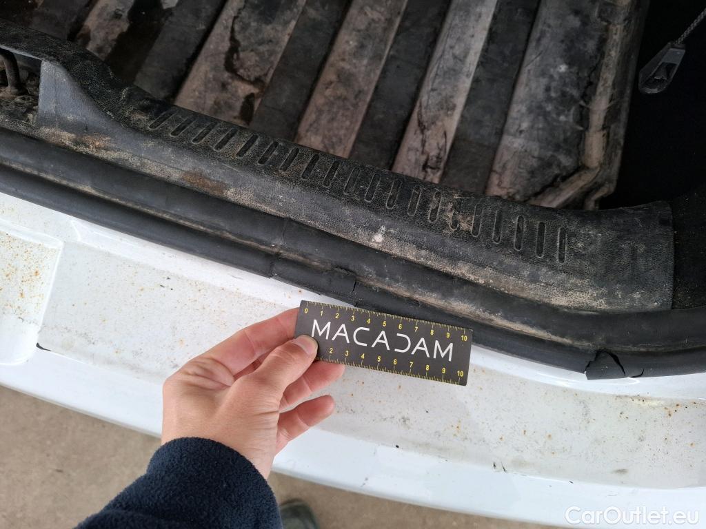  Renault  Clio  IV Air MediaNav 1.5 dCi 75CV BVM5 E6 #33