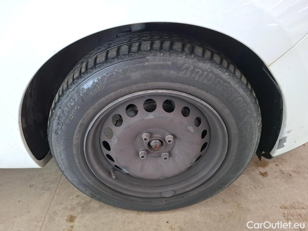  Renault  Clio  IV Air MediaNav 1.5 dCi 75CV BVM5 E6 #86