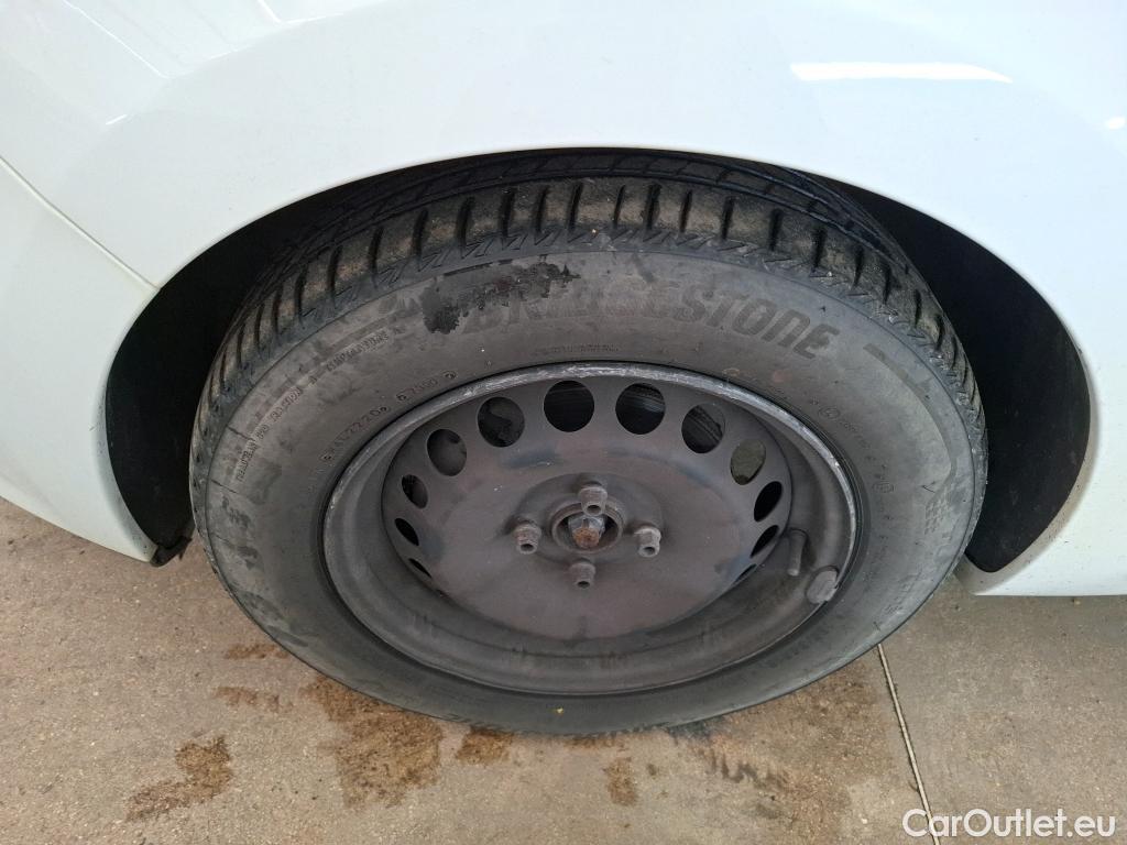  Renault  Clio  IV Air MediaNav 1.5 dCi 75CV BVM5 E6 #68