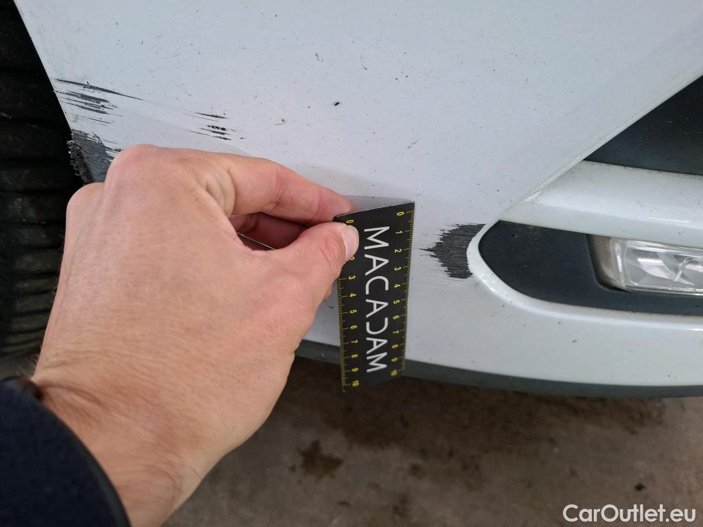  Renault  Clio  IV Air MediaNav 1.5 dCi 75CV BVM5 E6 #19