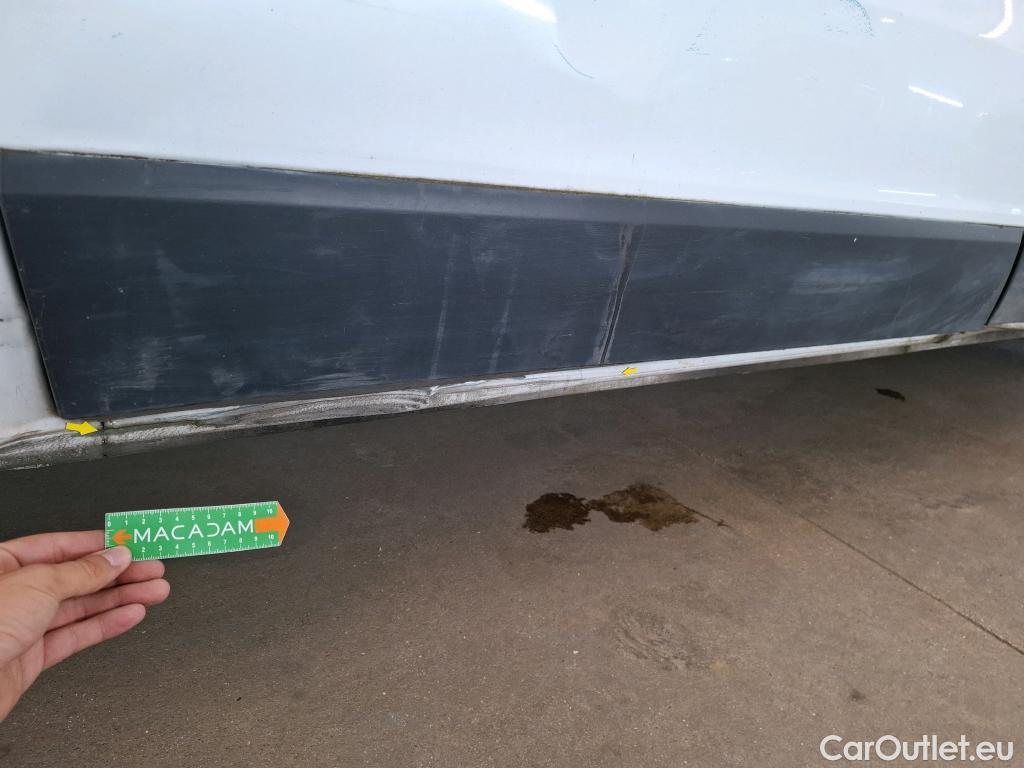  Renault  Trafic  III Fourgon L1H1 1000 Confort 1.6 dCi 95CV BVM6 E6dT #32