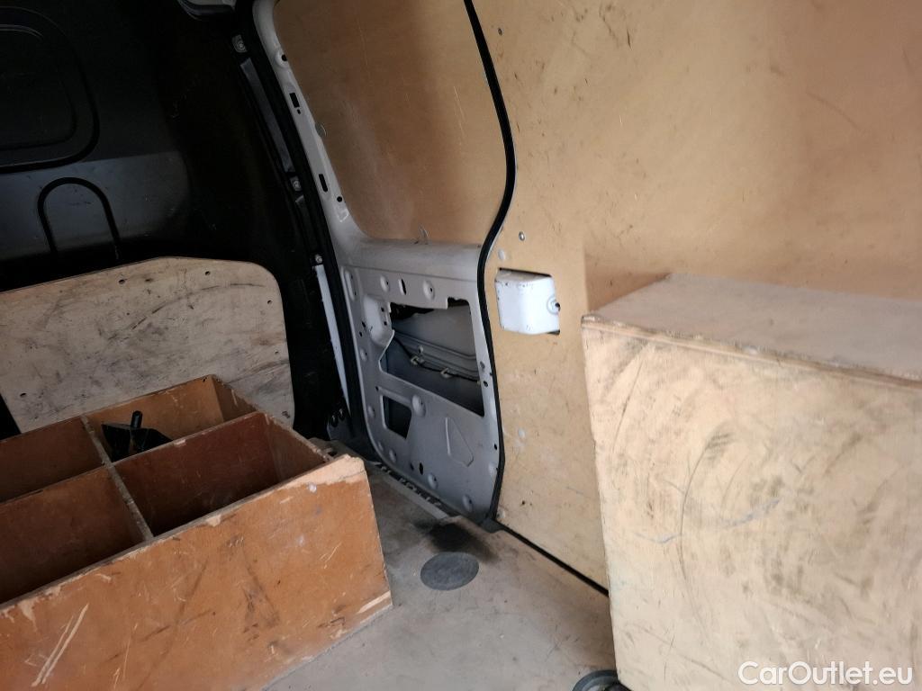  Renault  Kangoo  Express Maxi Extra (Série Spéciale) 1.5 dCi 90CV BVM5 E6 #92