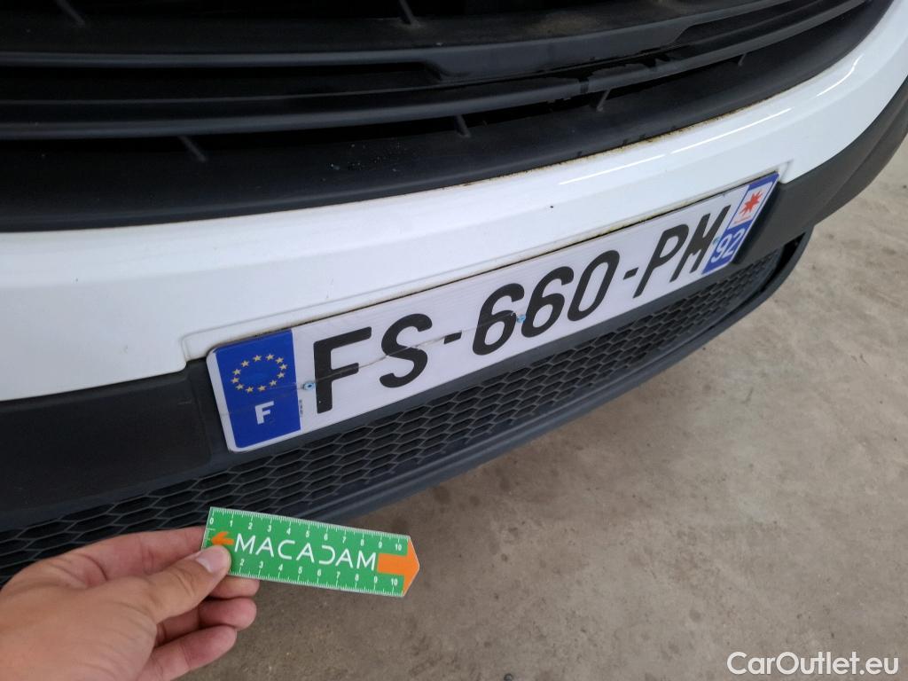  Renault  Trafic  III Fourgon L1H1 1000 Confort 1.6 dCi 95CV BVM6 E6dT #61