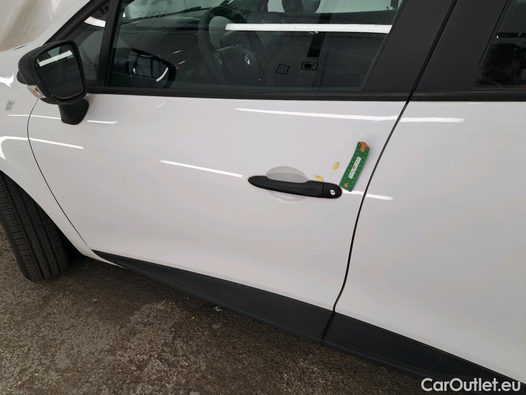  Renault  Clio  IV Air 1.5 dCi 75CV BVM5 E5 #24