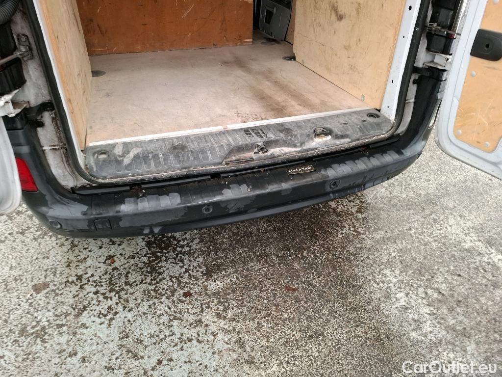  Renault  Kangoo  Express Maxi Extra (Série Spéciale) 1.5 dCi 90CV BVM5 E6 #31