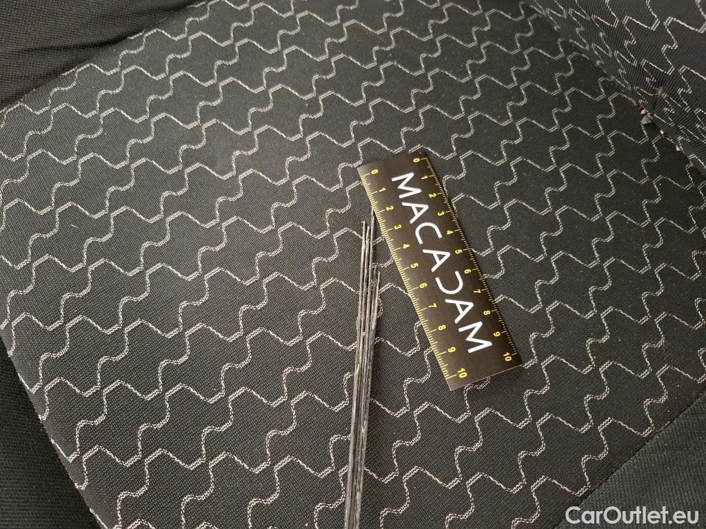  Renault  Kangoo RENAULT  Express VU 3p Fourgonnette L1 - GENERIQUE 1.6 16V 105 #46