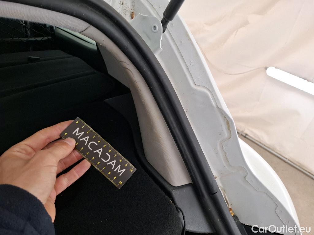  Renault  Clio  IV Air MediaNav 1.5 dCi 75CV BVM5 E6 #43