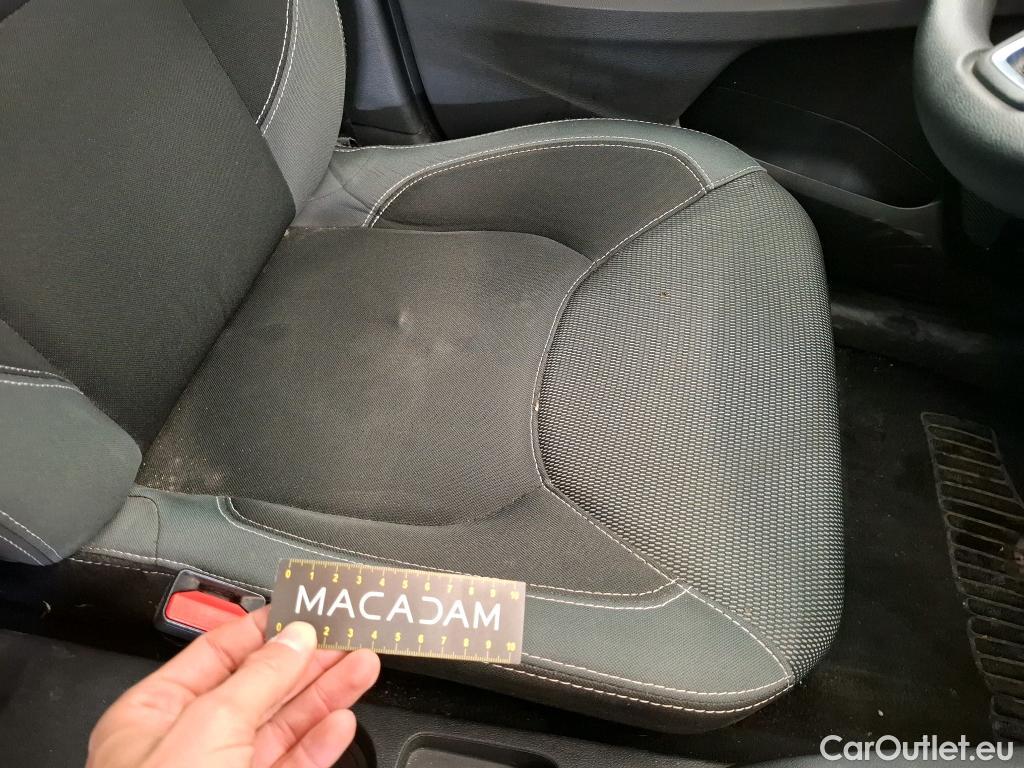  Renault  Clio  IV Air MediaNav 1.5 dCi 75CV BVM5 E6 #57