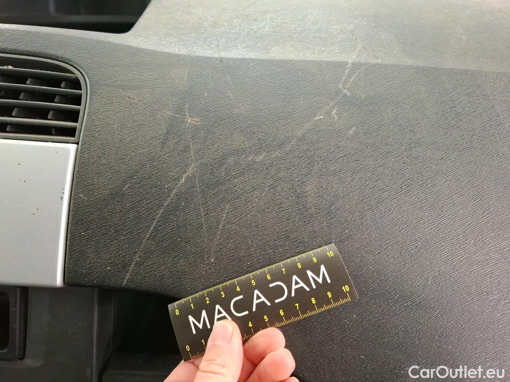  Renault  Kangoo RENAULT  Express VU 3p Fourgonnette L1 - GENERIQUE 1.6 16V 105 #27