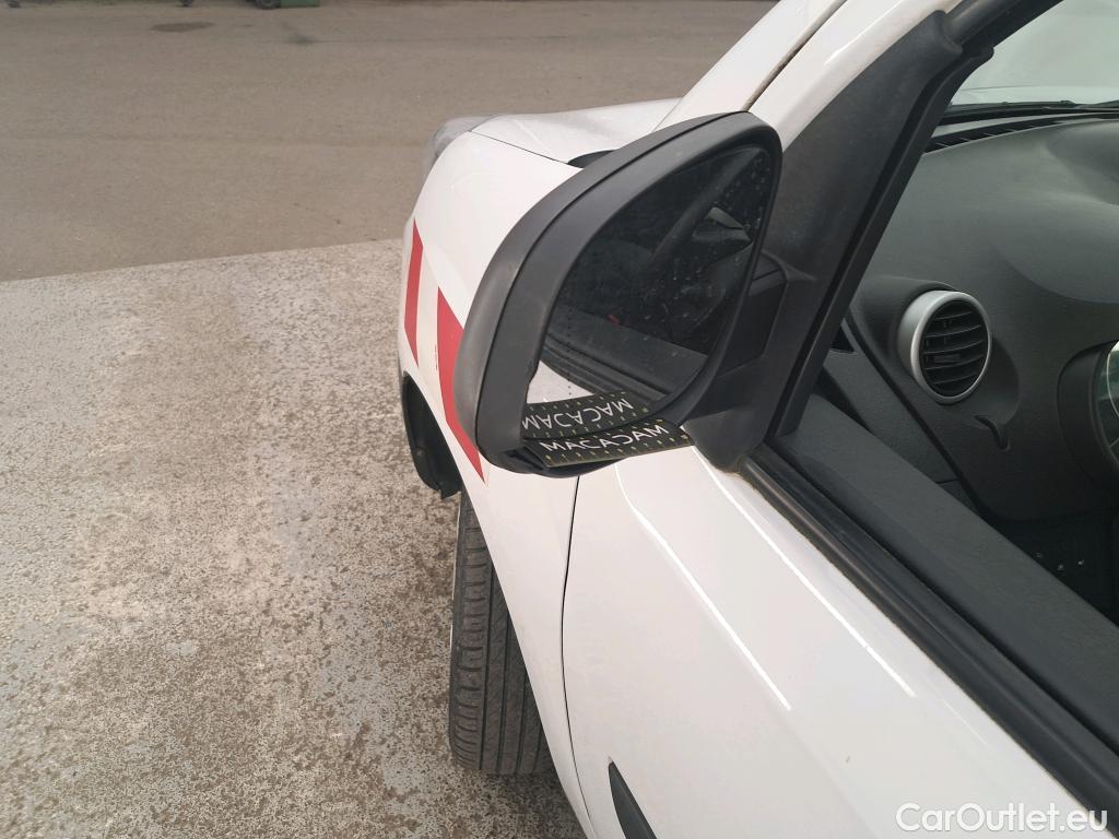  Renault  Kangoo  Express Maxi Extra (Série Spéciale) 1.5 dCi 90CV BVM5 E6 #17