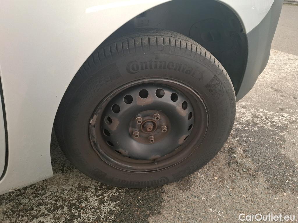  Renault  Kangoo  Express Confort (L1) 1.5 dCi 90CV BVM5 E6 #14