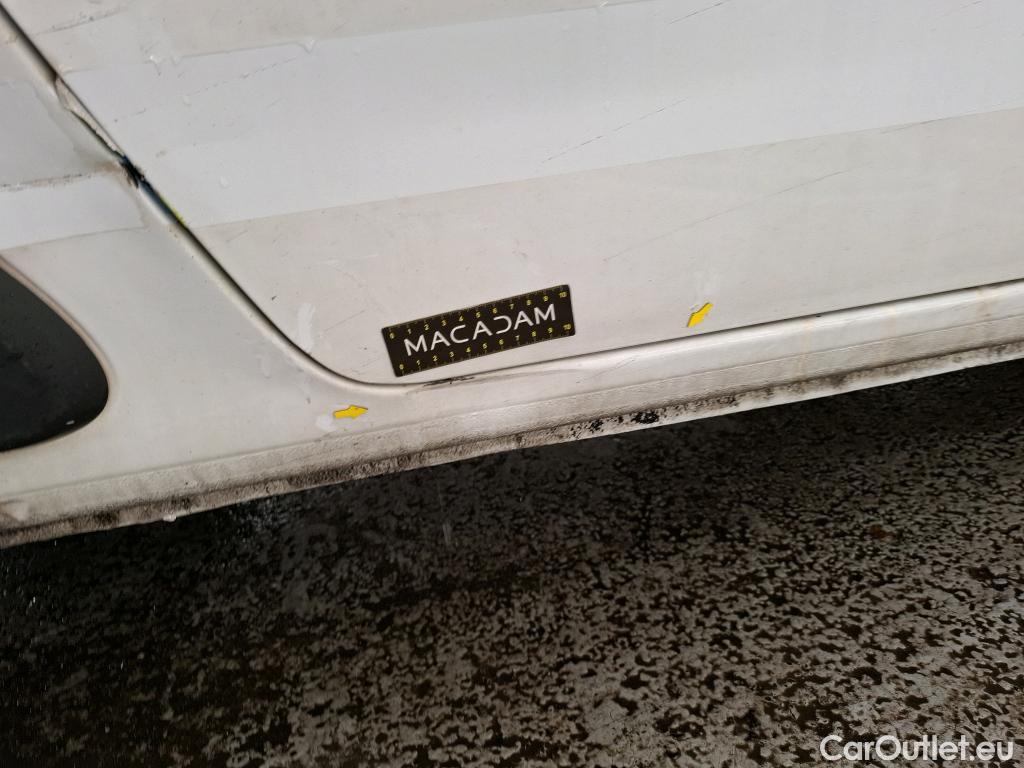  Renault  Kangoo  Express Maxi Extra (Série Spéciale) 1.5 dCi 90CV BVM5 E6 #42