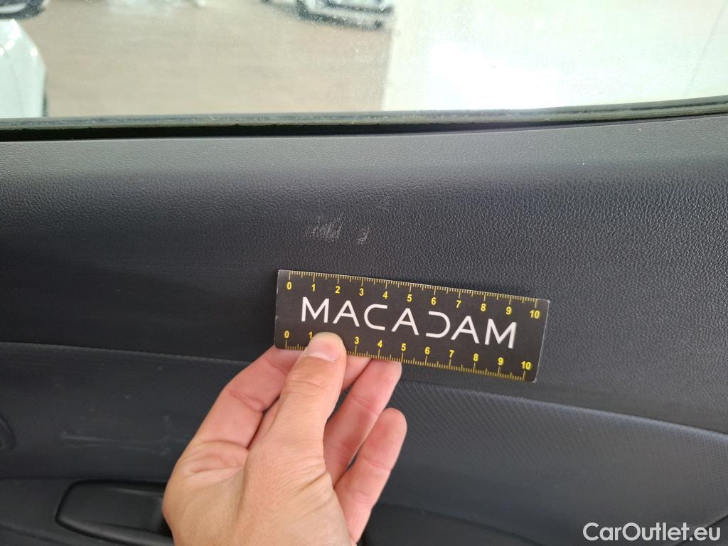  Renault  Clio  IV Air MediaNav 1.5 dCi 75CV BVM5 E6 #49