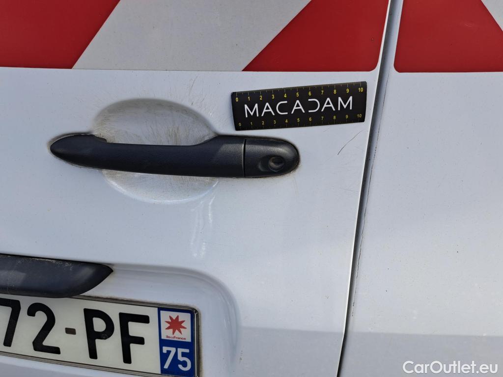  Renault  Kangoo  Express Maxi Extra (Série Spéciale) 1.5 dCi 90CV BVM5 E6 #19