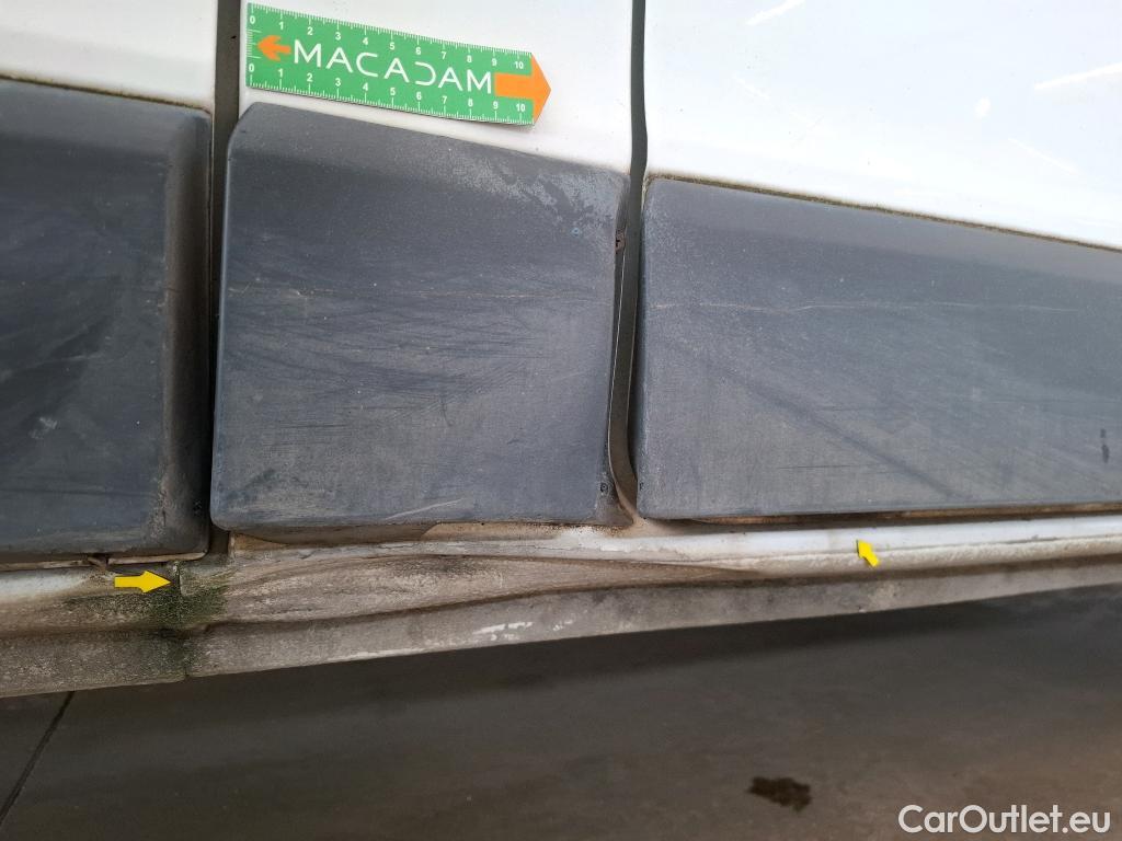  Renault  Trafic  III Fourgon L1H1 1000 Confort 1.6 dCi 95CV BVM6 E6dT #40