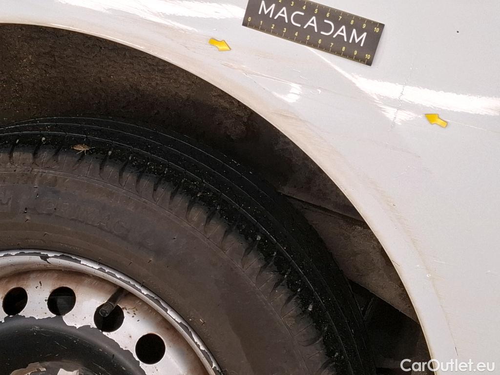  Renault  Kangoo RENAULT  Express VU 3p Fourgonnette L1 - GENERIQUE 1.6 16V 105 #8