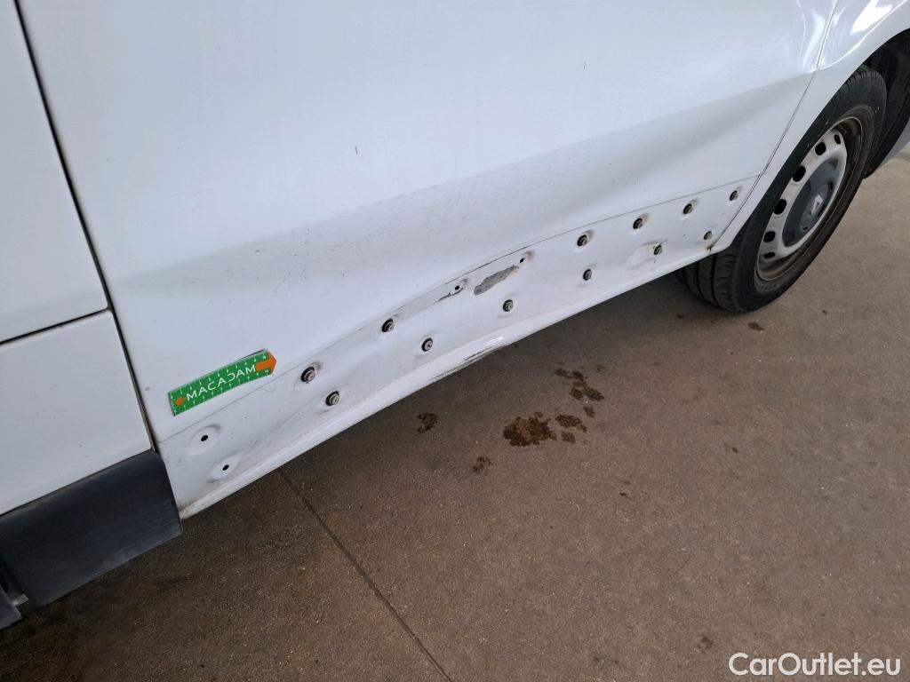  Renault  Trafic  III Fourgon L1H1 1000 Confort 1.6 dCi 95CV BVM6 E6dT #43