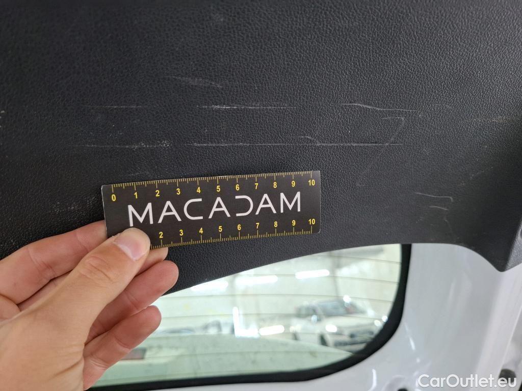  Renault  Clio  IV Air MediaNav 1.5 dCi 75CV BVM5 E6 #42